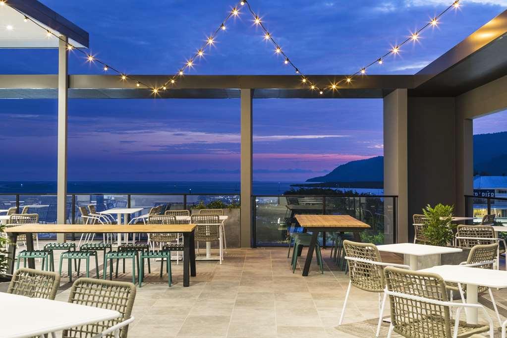 Oaks Cairns Hotel Restaurace fotografie