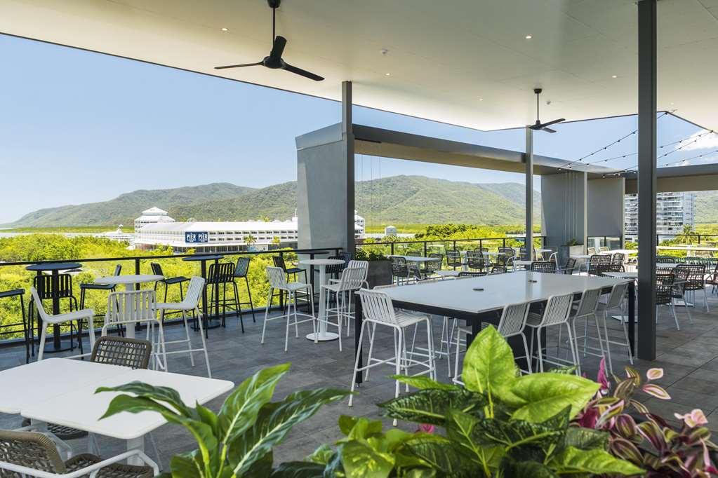 Oaks Cairns Hotel Restaurace fotografie